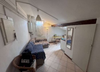 soggiorno - Appartamento strada Maggiore, Bologna (zona Centro Storico) - foto 2