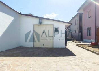 Cortile interno - Villa via Alcide De Gasperi, Gambettola - foto 22
