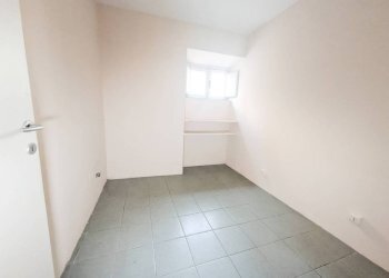 Stanza non arredata - Trilocale viale dei Misenati, Roma (zona Lido di Ostia) - foto 11