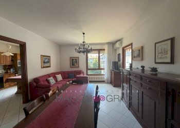Salone - Appartamento Alba - foto 4