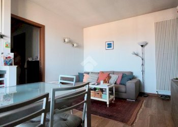 Three-room apartment Largo rovedine, Opera - photo 3