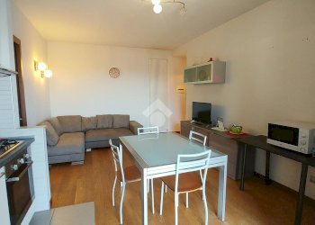 Three-room apartment Largo rovedine, Opera - photo 5