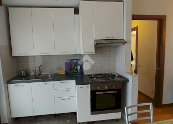 Three-room apartment Largo rovedine, Opera - photo 7