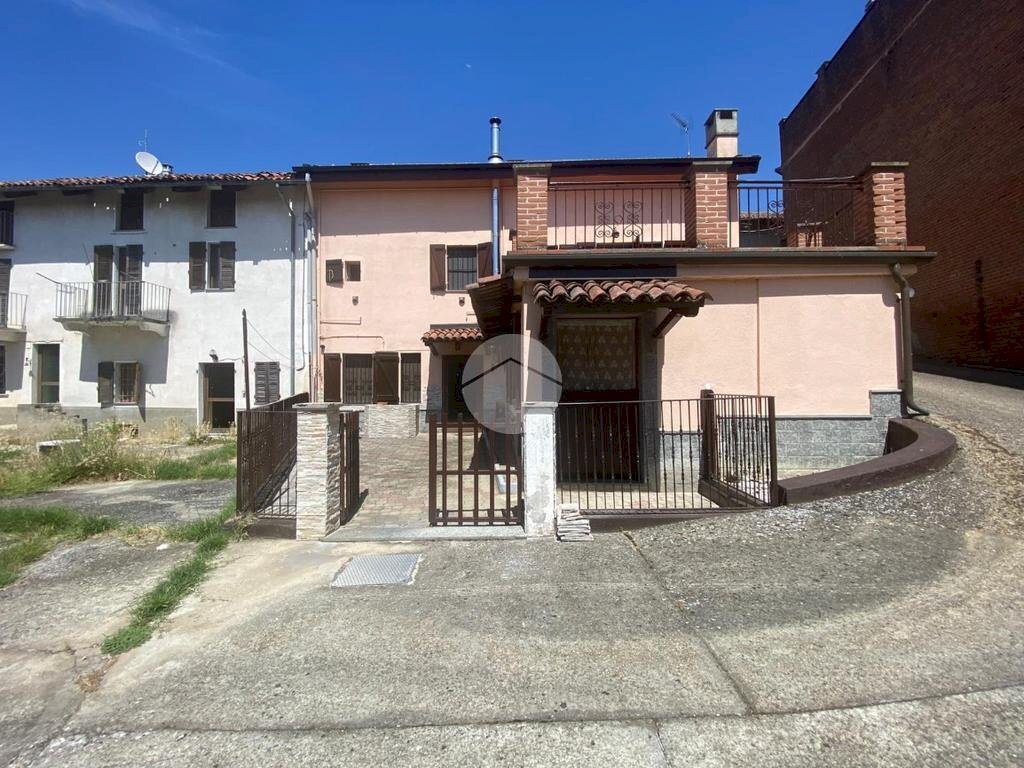 Semi-detached house Via Bricco, Calliano - photo 1