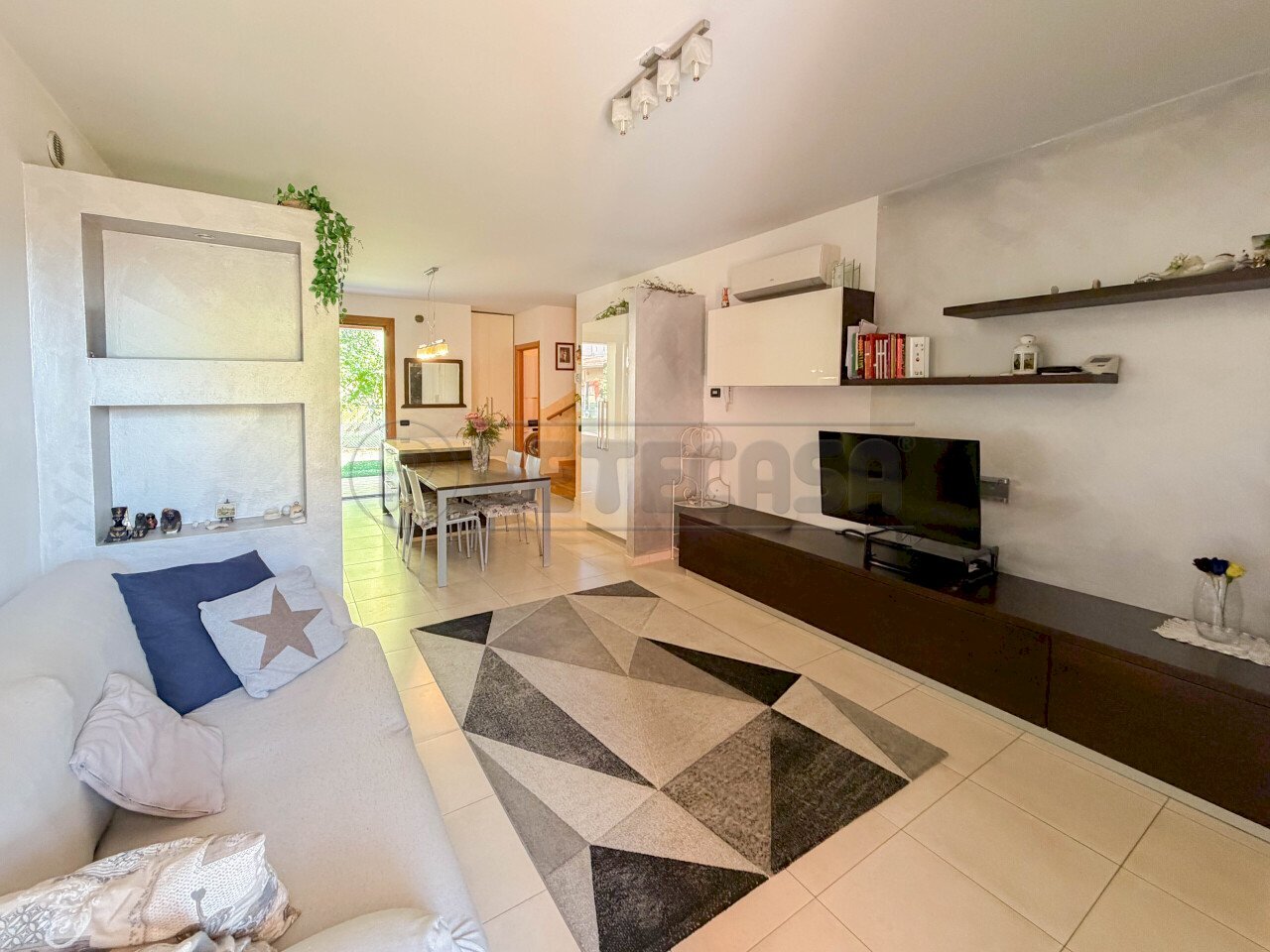 zona giorno - Porzione di casa Via Monte Summano, Costabissara - foto 3