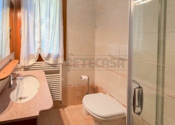 bagno - Porzione di casa Via Monte Summano, Costabissara - foto 10