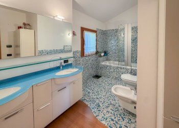 bagno - Porzione di casa Via Monte Summano, Costabissara - foto 21