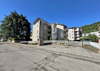 esterno - Four-room apartment Via Zara 36, Valdagno - photo 11