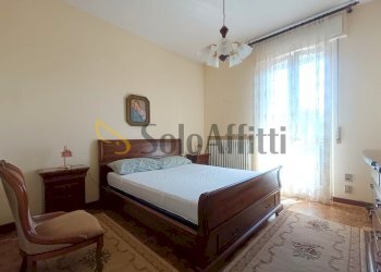 SECONDA CAMERA - Four-room apartment Via IV Novembre, Parabiago - photo 12