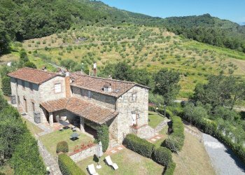 vendesi rustico ristrutturato con piscina luccaDJI - Rustico Via di Mutigliano 1051/B, Lucca - foto 14