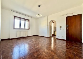 Soggiorno-pranzo - Four-room apartment Via Fratelli Bandiera, Ponsacco - photo 1