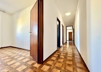Disimpegno notte - Four-room apartment Via Fratelli Bandiera, Ponsacco - photo 16
