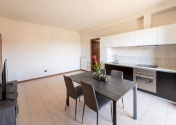 SOGGIORNO-CUCINA A - Two-room apartment Via Piemonte, Brescia - photo 4