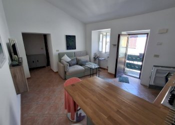 Soggiorno con angolo cottura - Three-room apartment Via Giacomo Leopardi 10, Novafeltria - photo 5