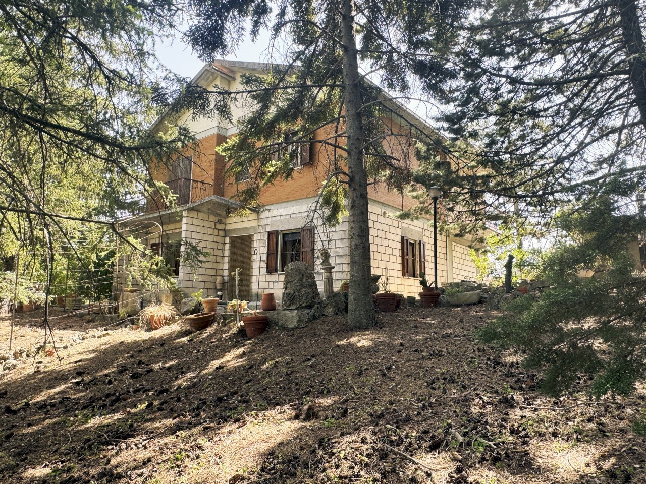 Front pic - Villa Via Peligna 27, Gessopalena - photo 1