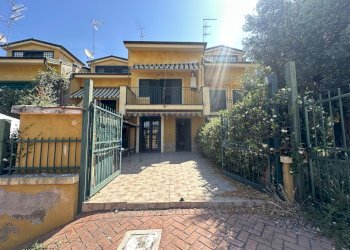 IMG_8701 - Villa Via Pietro Vannucci, Guidonia Montecelio - photo 1