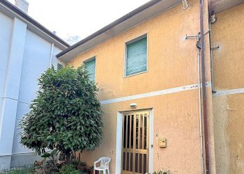 LDLM7923 - Independent house Via Giulio Braga 14, Vaiano - photo 15