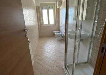 WhatsApp Image 2026-04-27 at 09.44.32 - Three-room apartment Via Francesco Verrotti, Pescara - photo 1