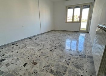 WhatsApp Image 2026-04-27 at 09.44.32 (3) - Three-room apartment Via Francesco Verrotti, Pescara - photo 6