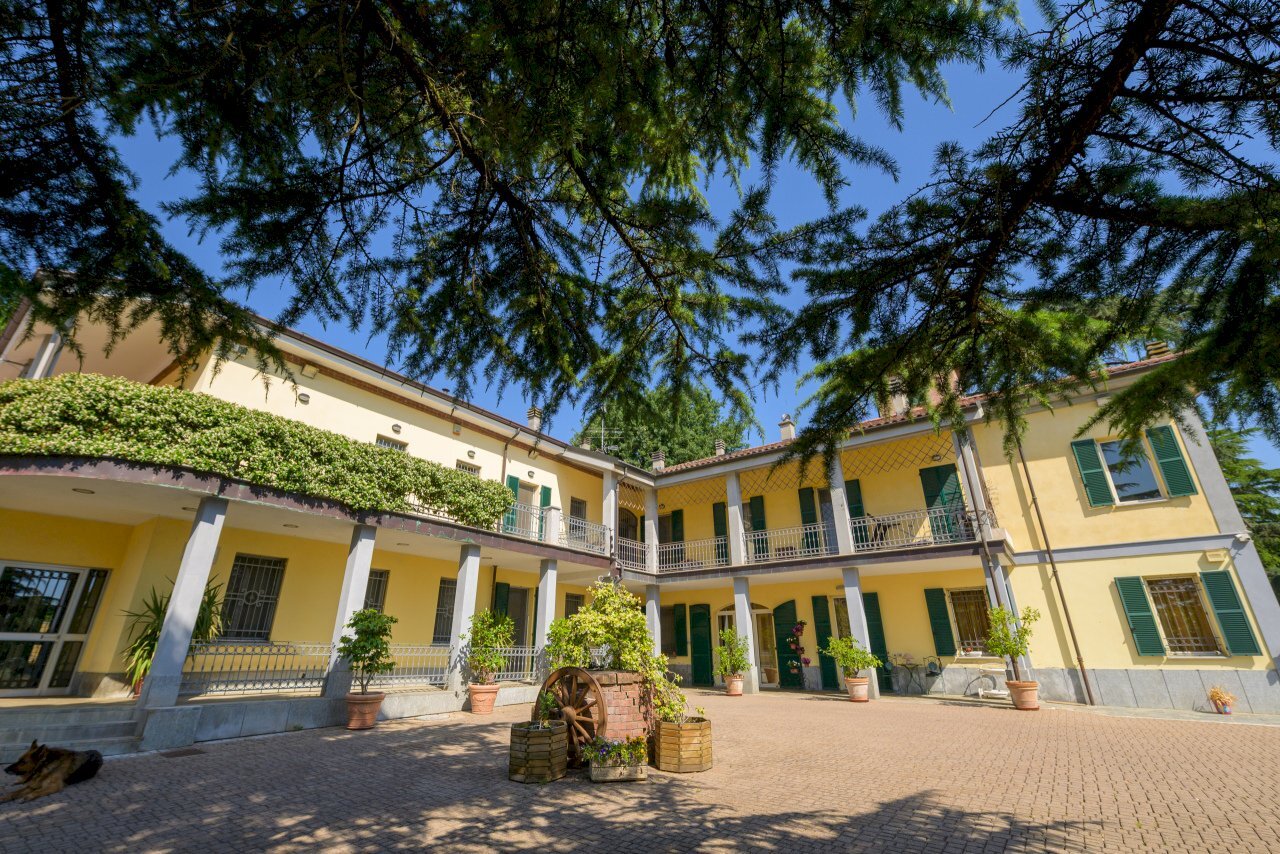 Villa trifamiliare Valenza - Three-family Villa Strada Alessandria 18, Valenza - photo 2