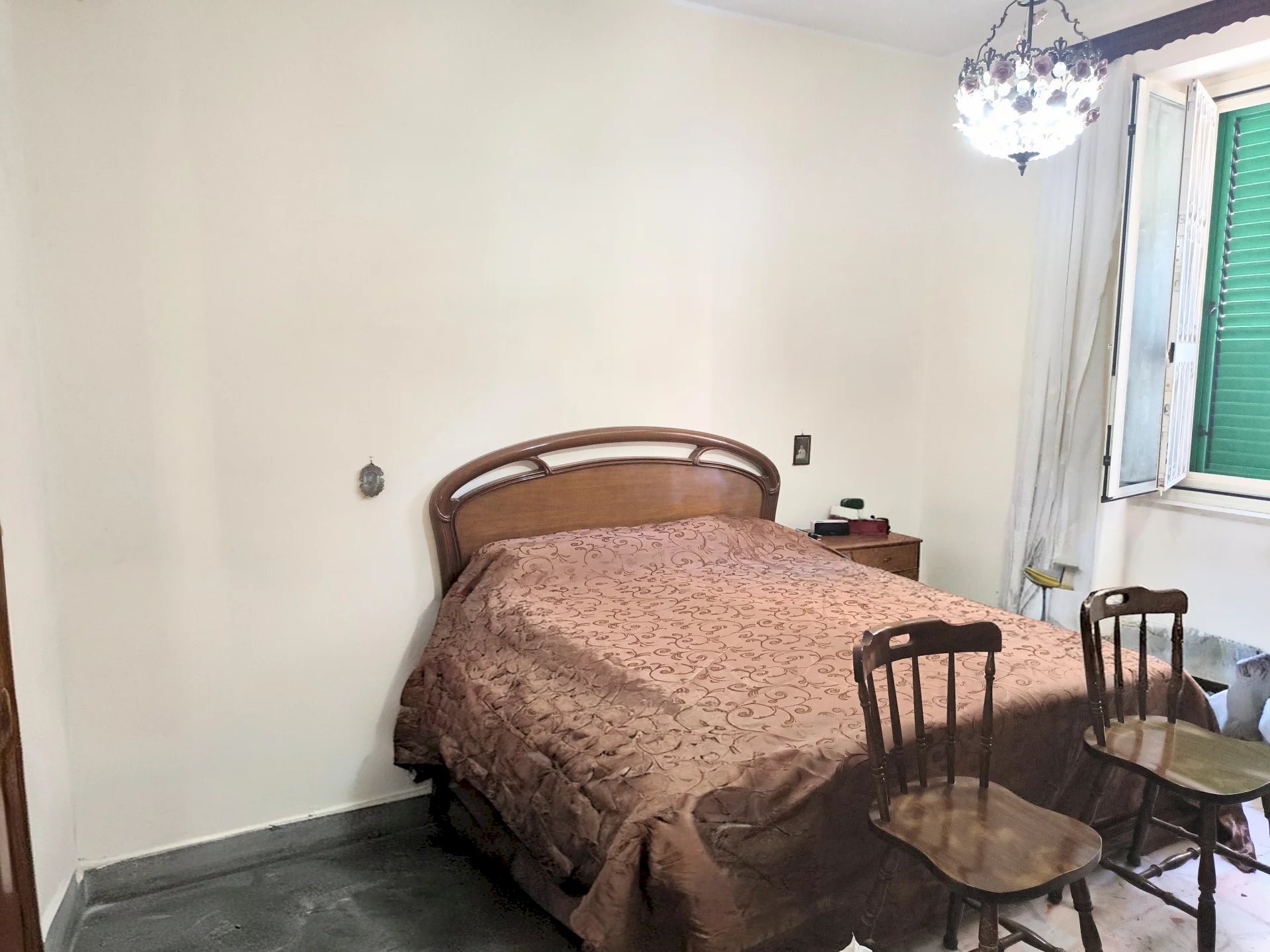 Three-room apartment Villaggio Svizzero, Messina - photo 2