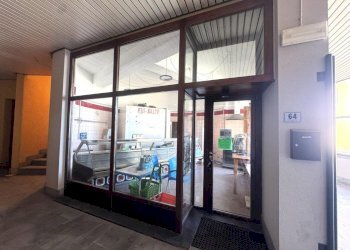 Negozio Frazione Pila, 46, Gressan - foto 7