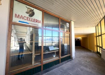 Negozio Frazione Pila, 46, Gressan - foto 8