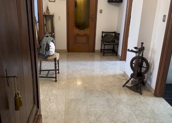 ingresso - Trilocale corso Novara, 102, Torino (zona Aurora) - foto 4
