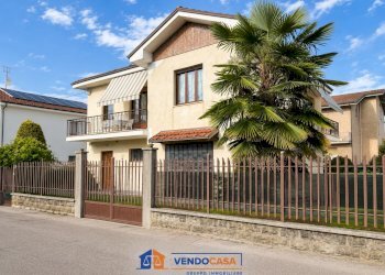 Independent house Cherasco - photo 1