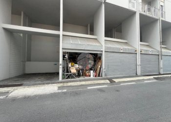 Box Via Cesare Pavese, Genova (zona Prà) - foto 2