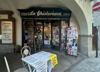 Edicole - Edicole con Chiosco piazza Maggiore, Mondovì - foto 2