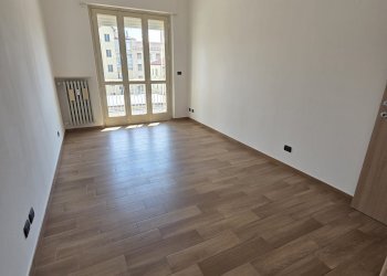 CAMERA LETTO - Two-room apartment Camera di Commercio, 3, Cuneo - photo 12