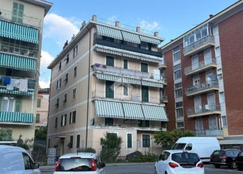 Four-room apartment Via s. pier di canne, Chiavari - photo 2