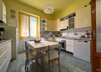 Four-room apartment Via s. pier di canne, Chiavari - photo 4