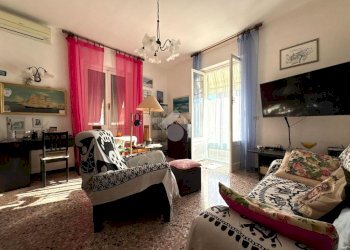 Four-room apartment Via s. pier di canne, Chiavari - photo 9