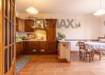 Casa semi indipendente Strada Masserano Calaria, 118 
 Biella, Biella - foto 10