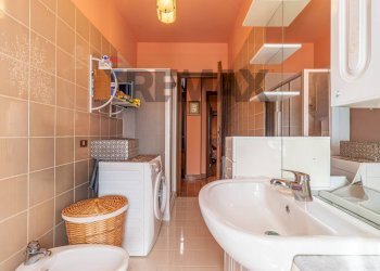 Casa semi indipendente Strada Masserano Calaria, 118 
 Biella, Biella - foto 25