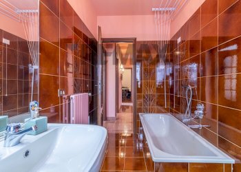 Casa semi indipendente Strada Masserano Calaria, 118 
 Biella, Biella - foto 33