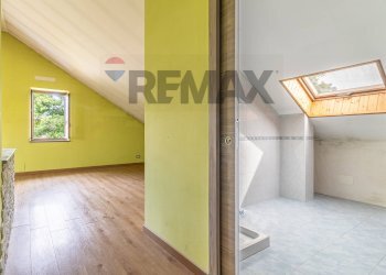 Casa semi indipendente Strada Masserano Calaria, 118 
 Biella, Biella - foto 49