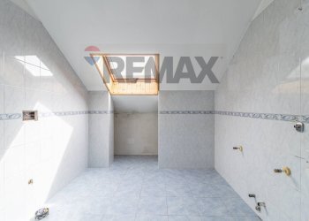 Casa semi indipendente Strada Masserano Calaria, 118 
 Biella, Biella - foto 50