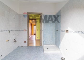 Casa semi indipendente Strada Masserano Calaria, 118 
 Biella, Biella - foto 51