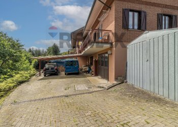 Casa semi indipendente Strada Masserano Calaria, 118 
 Biella, Biella - foto 72