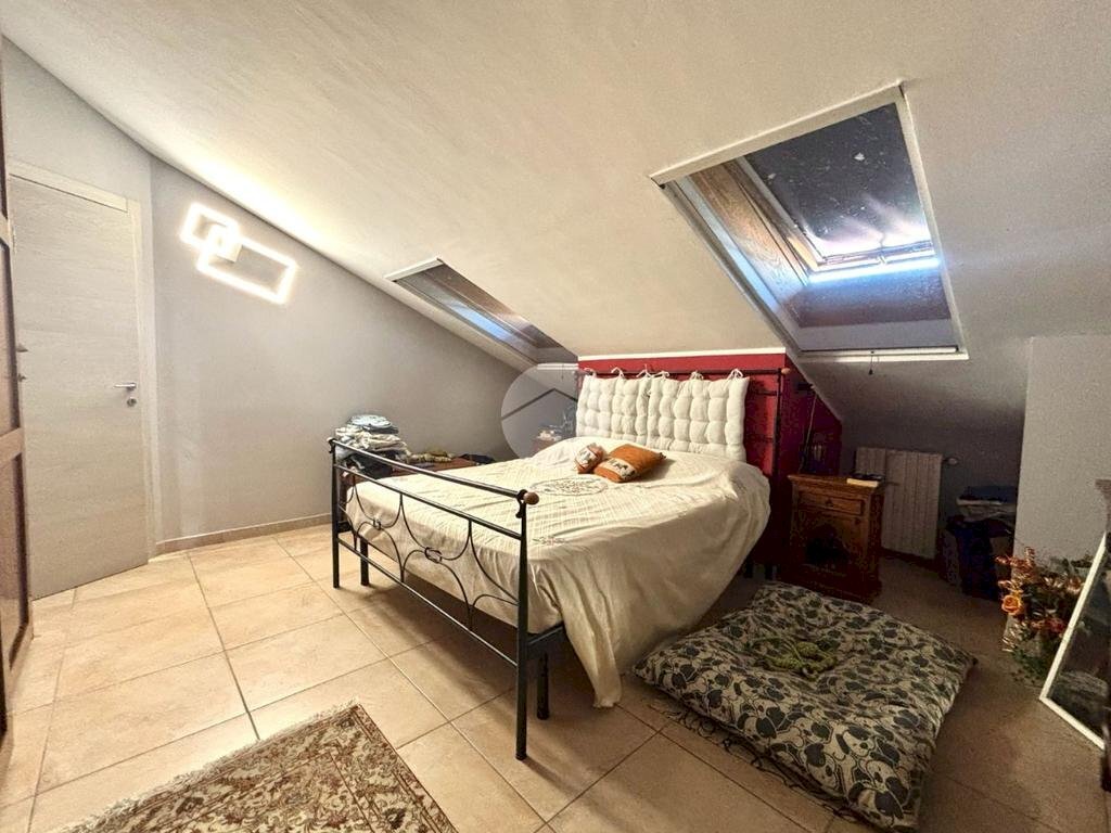 Four-room apartment Via san francesco da paola, None - photo 1