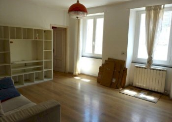 Four-room apartment via dei gandolfi, Chiavari - photo 1