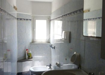 Four-room apartment via dei gandolfi, Chiavari - photo 6