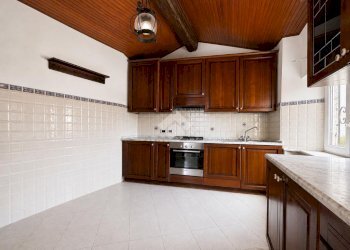 Four-room apartment Salita Falconara, Lerici - photo 14