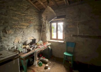 Rustic località Pezza, snc 
 Vescina, Avegno - photo 9