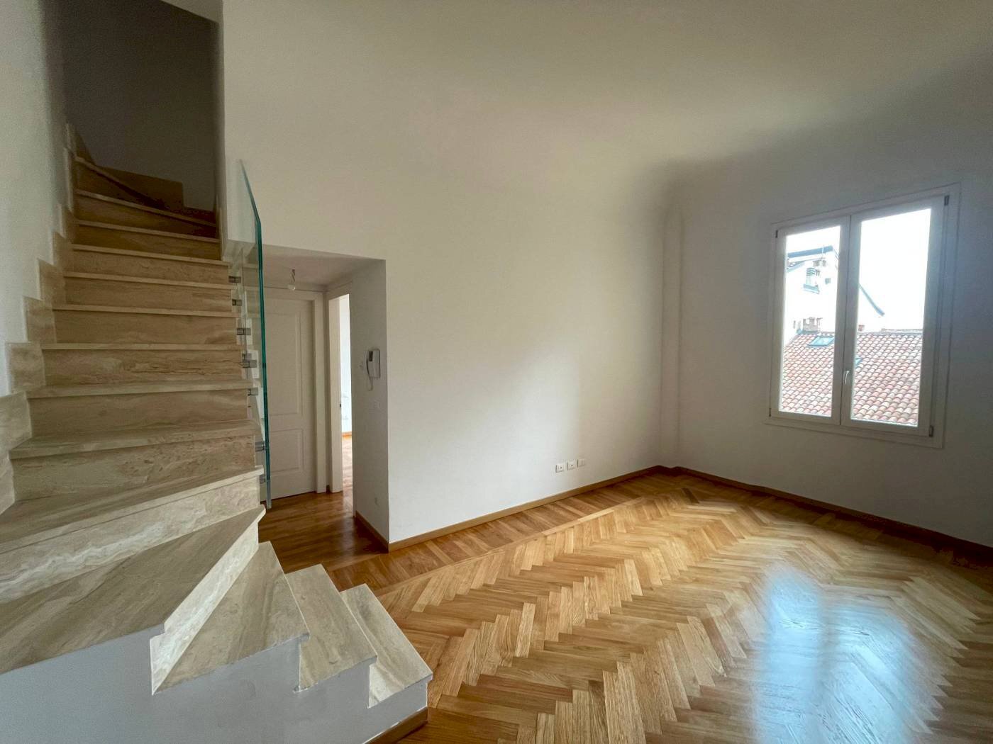 Quadrilocale Via Santo Stefano, 49, Bologna (zona Centro Storico) - foto 1