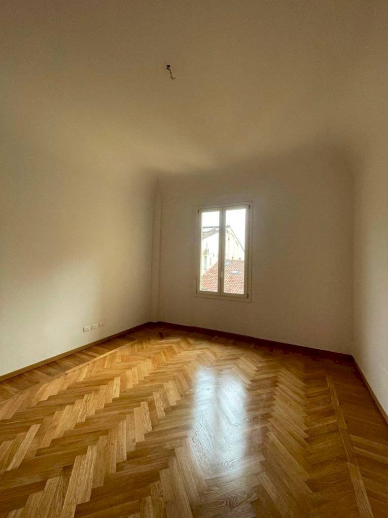 Quadrilocale Via Santo Stefano, 49, Bologna (zona Centro Storico) - foto 3