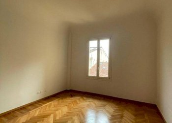Quadrilocale Via Santo Stefano, 49, Bologna (zona Centro Storico) - foto 3